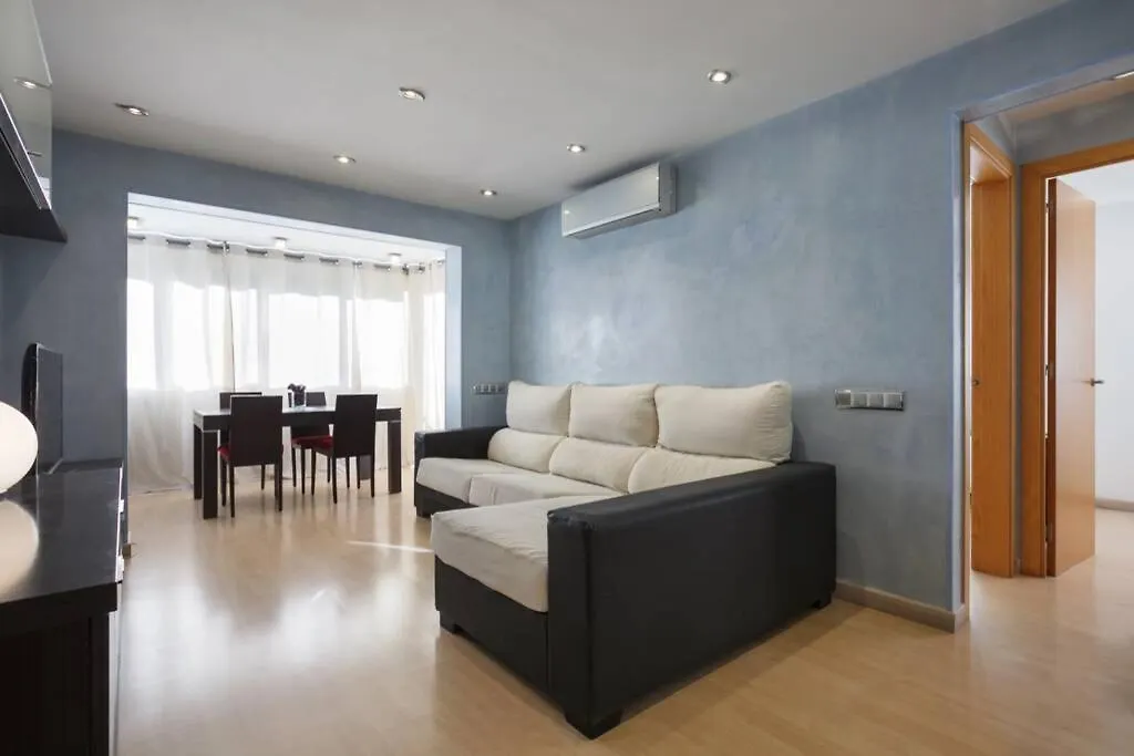 Apartamento Playa Con Piscina Parking Y 2 Habitac Castelldefels 0*,