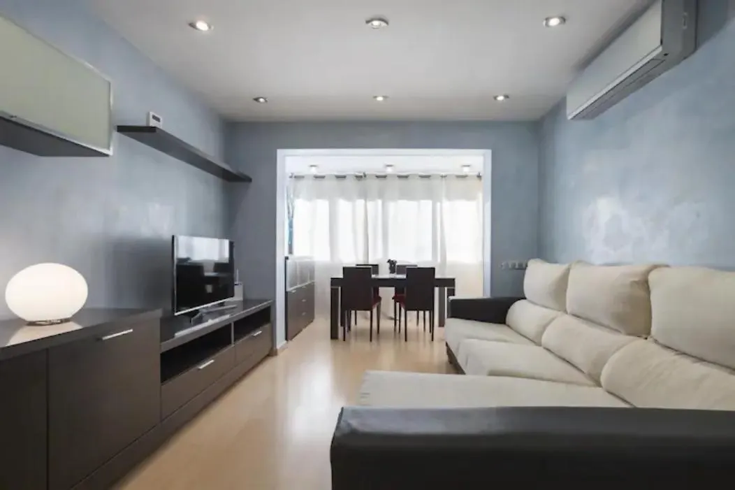 קסטלדפלס Apartamento Playa Con Piscina Parking Y 2 Habitac
